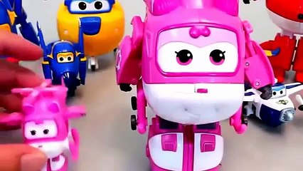 Video Lengkap Tutorial bermain dengan Mainan Edukasi Anak, Pesawat terbang dapat Berubah menjadi rob