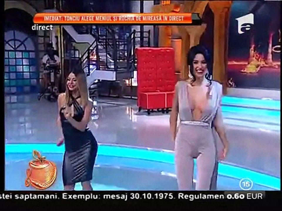 Nip Slip On Live Tv Show ! Oops On Tv