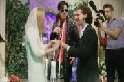 Shia LaBeouf y Mia Goth se casan en Las Vegas