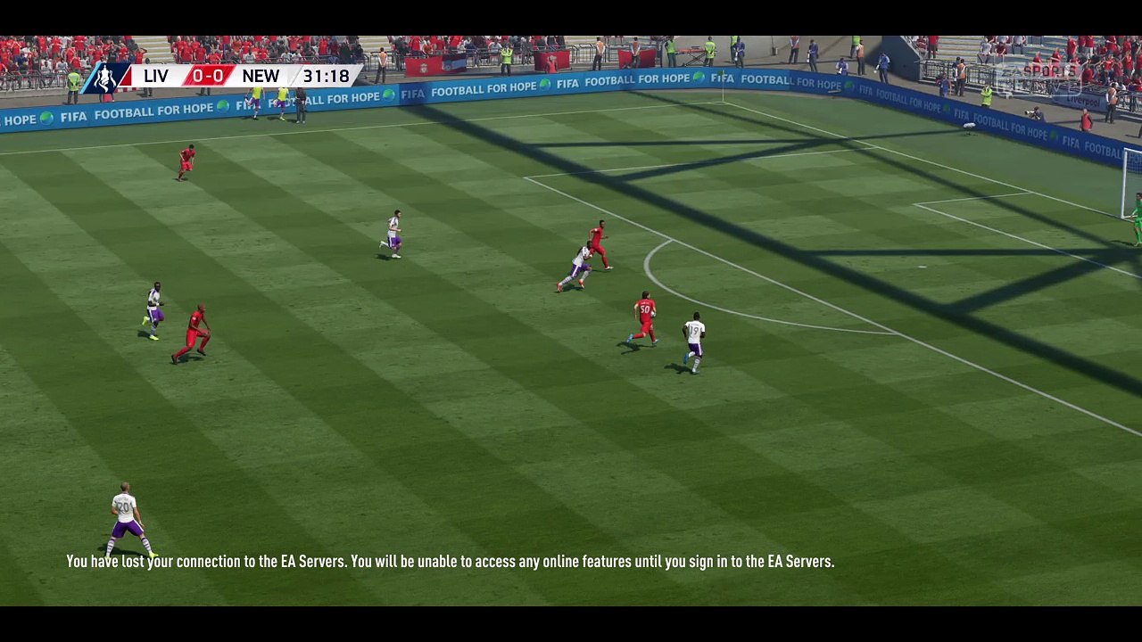 FIFA 17 lazzar off target