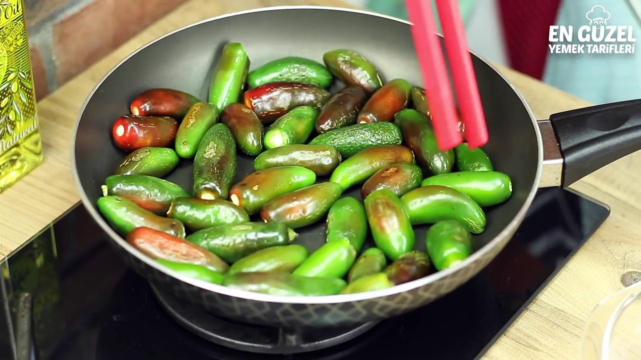 Közlenmiş Biber Turşusu Tarifi - En Güzel Yemek Tarifleri | En güzel Yemek Tarifleri