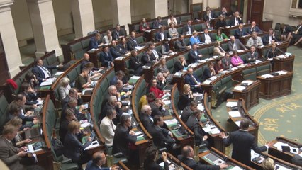 Budget: Charles Michel absent à la Chambre, les négociations continuent