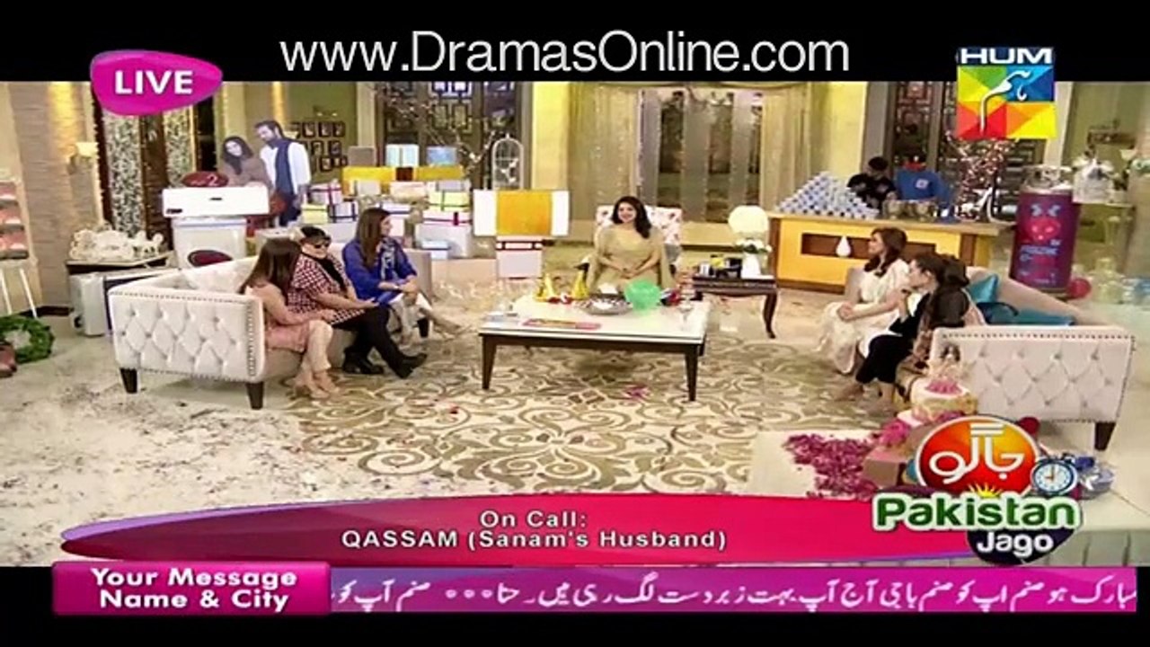 See What Happened When Sanam Jung’s Husband Qassam Called in a Live Show