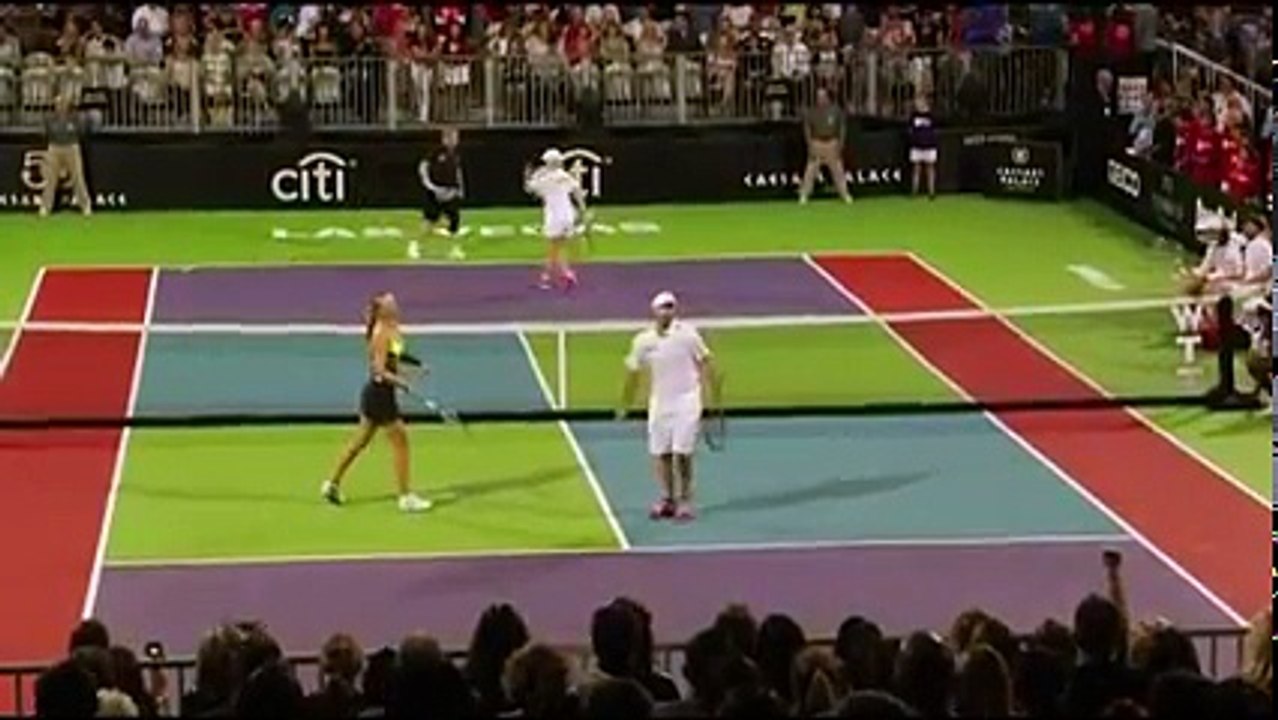 Maria Sharapova returns to tennis court for first time since ban