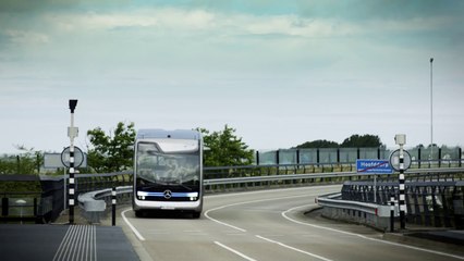 Mercedes-Benz Future Bus