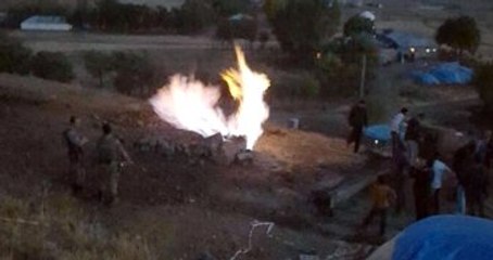 Muş'un Bulanık İlçesinde Sondaj Yapıldığı Sırada Toprak Alev Aldı