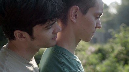 Feral free episode - S1:E1 - "Roommate Wanted" - A Dekkoo.com gay original series