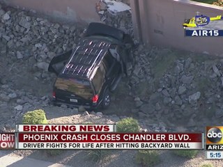 Man dies in Chandler car crash