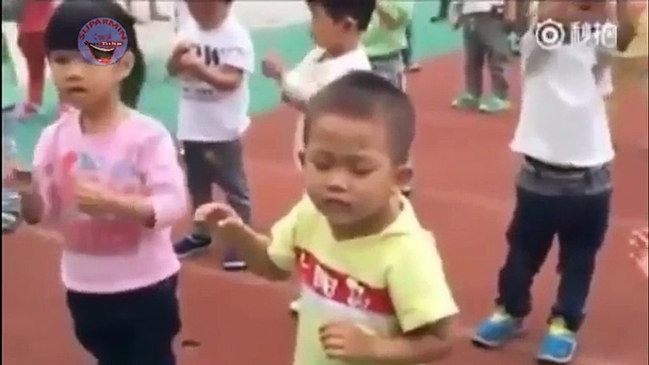 GAK PINTAR Tapi LUCU