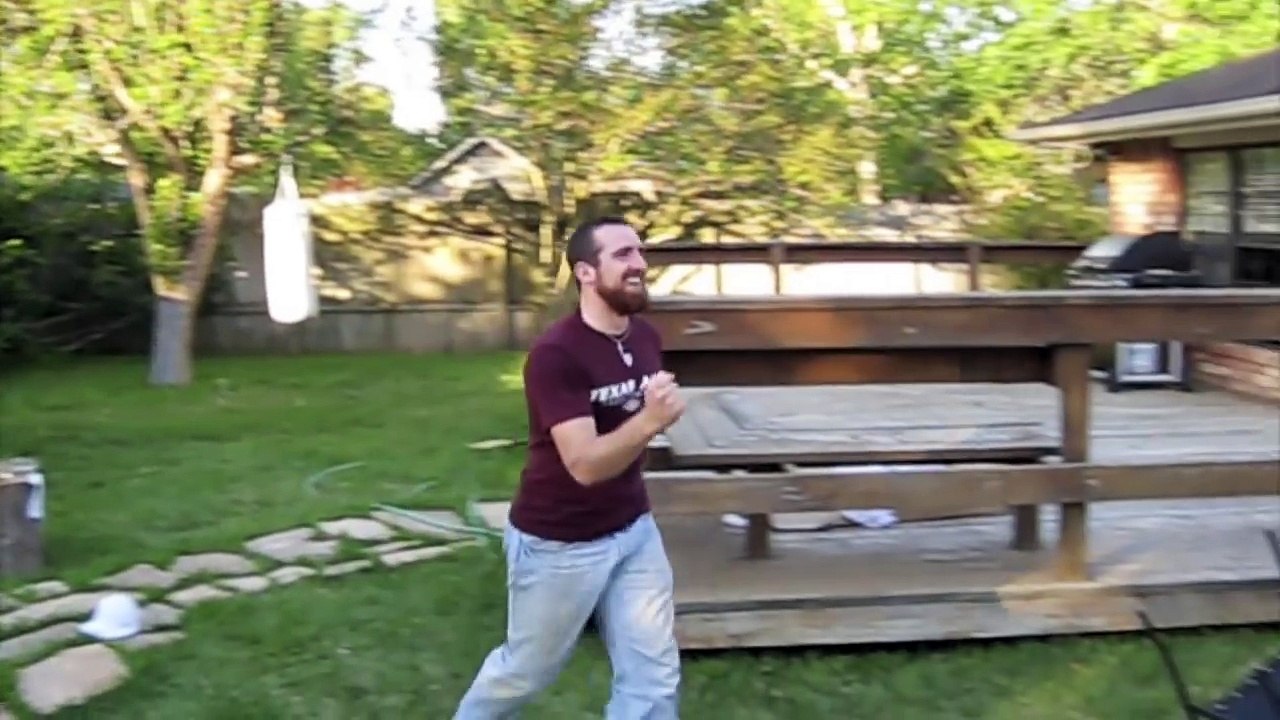 Dude Perfect | Backyard Edition | Our 1st Video! - video Dailymotion