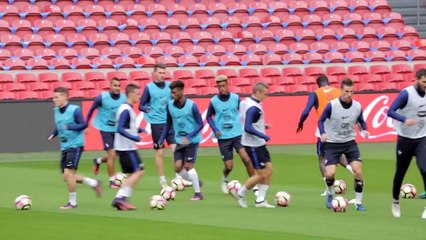 Bleus - Les propos controversés de Hollande sur les joueurs