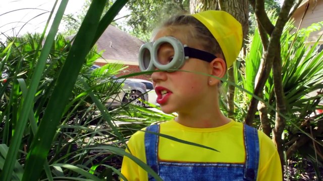 New Kids X-men Minion Secret, Batman vs Mystique superhero real life movie fun comic SuperHeroKids