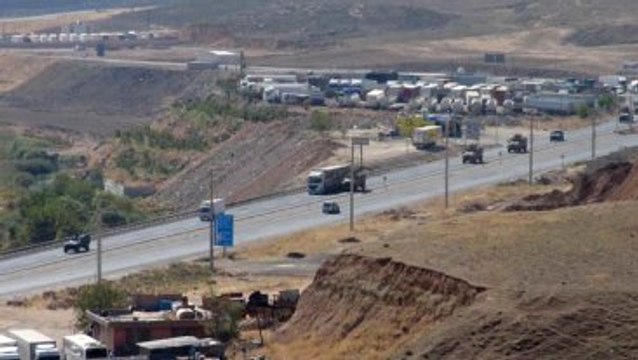 Cizre Irak Sınırına Askeri Sevkiyat! Hulusi Akar Yerinde Denetledi