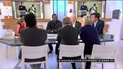 Coup de gueule d’Omar Sy sur le plateau de C à Vous