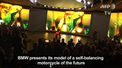 BMW presents its self-balancing motorcycle of the future