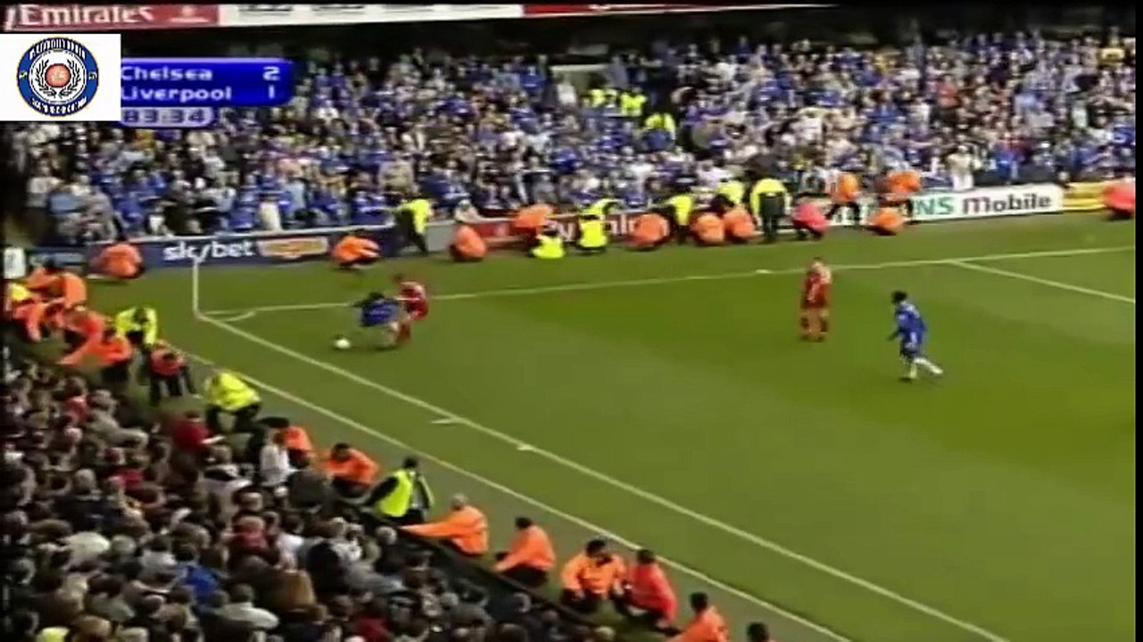 Liverpool defenders can get nowhere near Gianfranco Zola