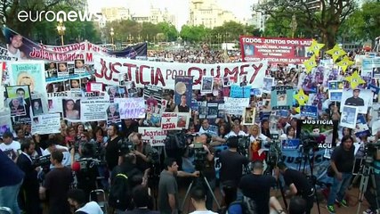 Argentina: thousands protest against crime and corruption