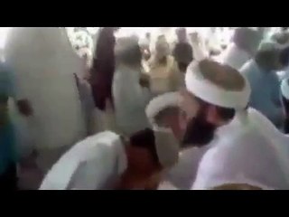 Titreşimli tarikat! Müslümanlar bunlardan uzak durmak zorunda, paralel dine HAYIR!