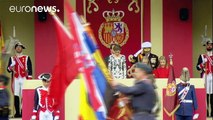 Fekvőtámaszoztak a spanyolok a nemzeti ünnepen