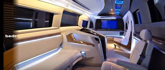 Mukesh Ambani New Vanity Van Spotted In Mumbai That worth 25 Crores Very exp. Vanity