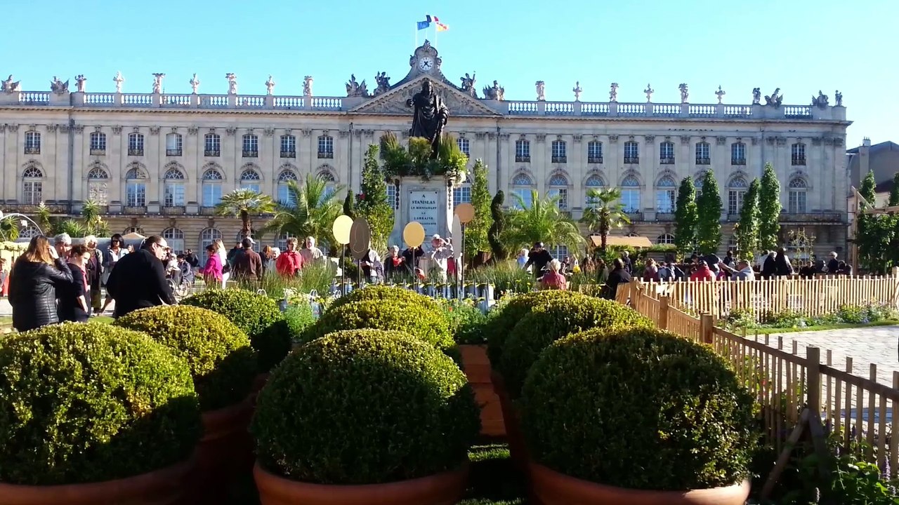 Stan Royal Jardinier (Stan Royal Gardener) place Stanislas Nancy