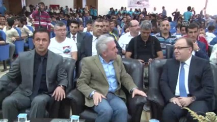 Siirt'te "Son Yarım Asrın Hikayesi Konferansı"