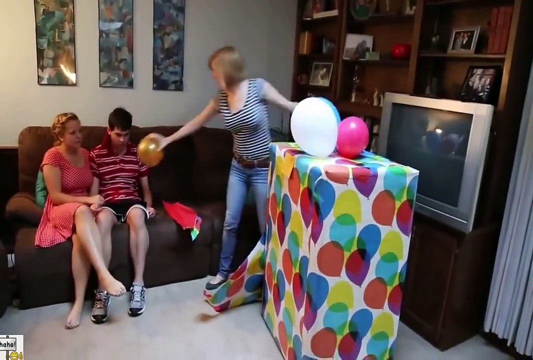 Boyfriends surprise their girlfriends full compilation! Best romance surprise video