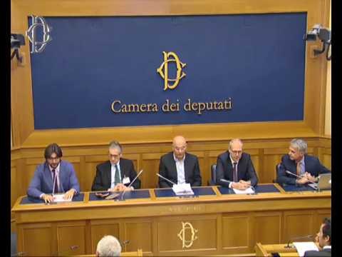 Roma - Settimana del Pianeta Terra - Conferenza stampa di Serena Pellegrino (12.10.16)