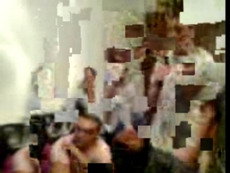 singstar at home filmed by "little che"