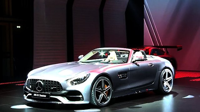 Mercedes-Benz und smart auf dem Autosalon Paris 2016