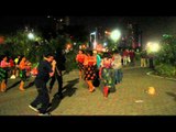 Indígenas bailando en la Cinta Costera durante las fiestas patrias