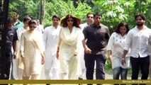 Funeral Of Shilpa Shetty's Father | Shilpa Cries On Akshay's Shoulder