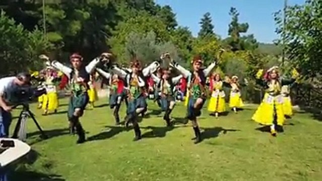 Somaya Ait Zeybekler Yörük Güvende ve Haydar Zeybeği. Soma Belediyesi Halk Dansları Topluluğu