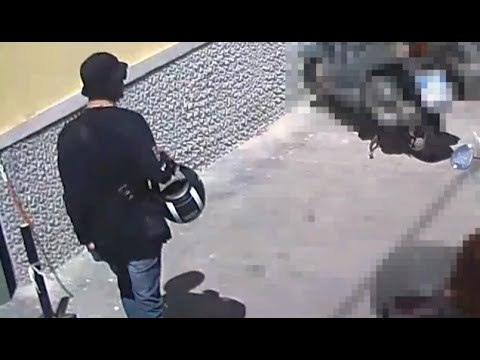 Napoli - Furti di scooter, arrestati tre specialisti (12.10.16)