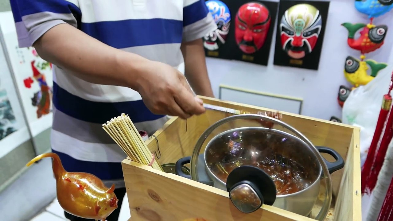 China Sugar Blowing - Giraffe and Dragon