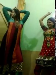 Indian Girls Dance Performance At Home...Indian Girls Dance Performance At Home, Home Video Billo Thumka Laga girls dance