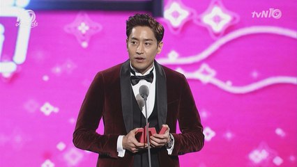 [tvN10어워즈] 오늘은 또오해영데이! 로코킹 에릭 수상!