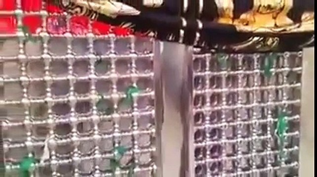 Miracle in Karbala Inside Shrine Hazrat Imam Hussain Roza