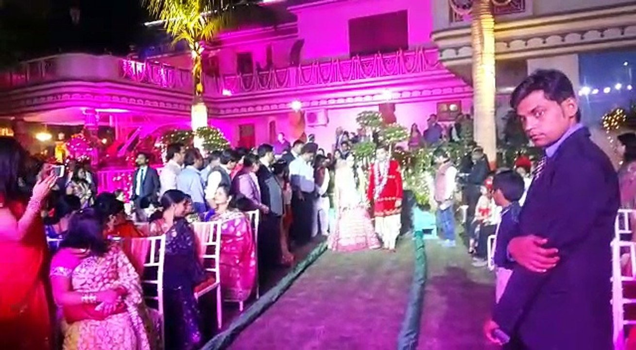 WEDDING NEW STYLE FOR COUPLES