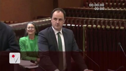 Aussie Politicians Pass Motion Labeling Trump a 'Revolting Slug'