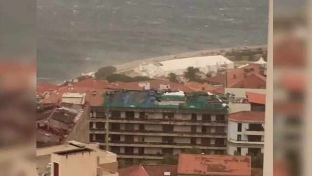 Corse: des chapiteaux s’effondrent après un violent coup de vent