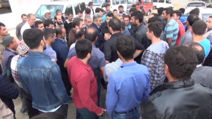 Okul Önünde Işçi Protestosu