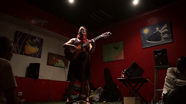 Maggy Bolle à la Cerise 974 #1...