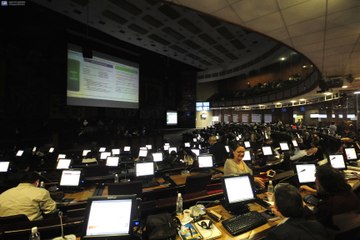 Reformas al Issfa e Isspol entran a segundo debate en medio de protestas