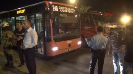 Izmir Belediye Otobüsünde Tinerci Dehşeti