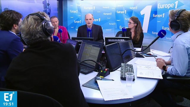 Davet et Lhomme : François Hollande a toujours été contre la déchéance de nationalité