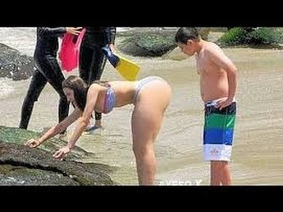 Whatsapp Indian (Asian) funny videos 2016 !! happen only in India !! Best funny video Ever