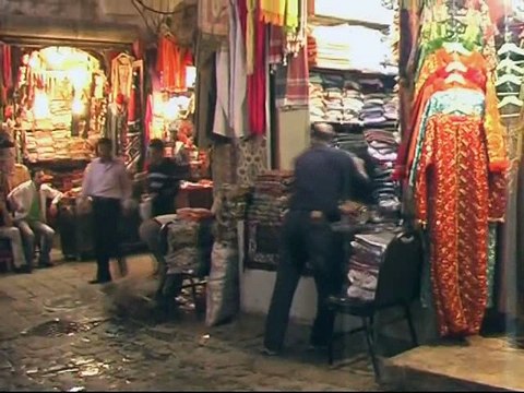 Алеппо - после бомбардировок и до них 2011год