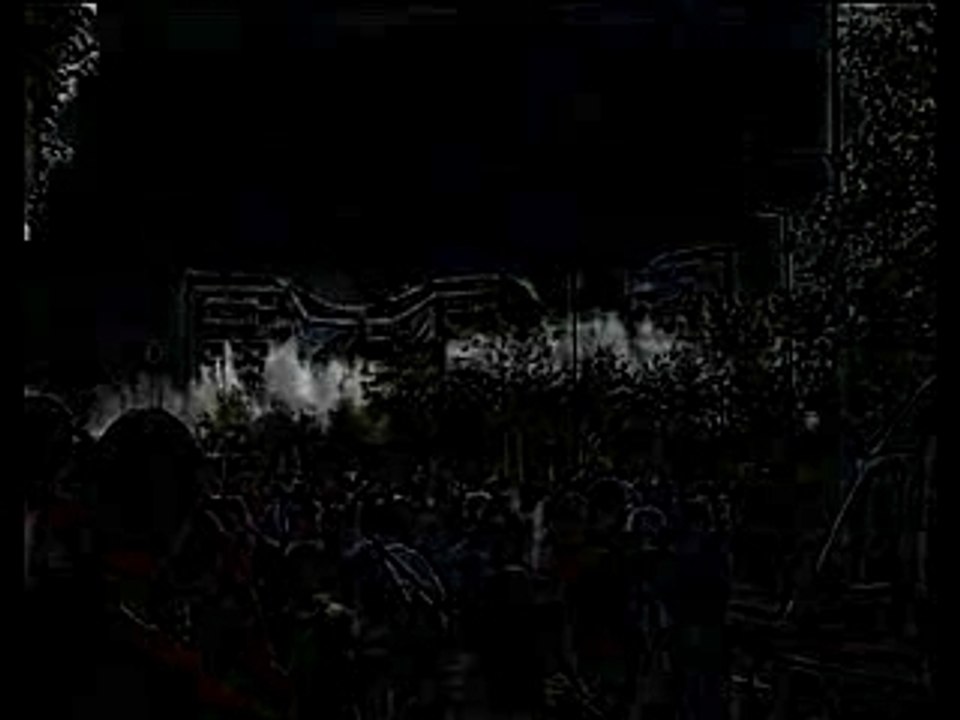 destruction batiments en cascade