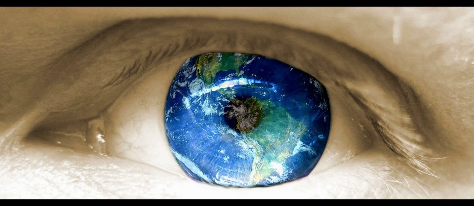 Trump accuser Rachel Crooks is lying about Donald Trump allegedly kissing her on the mouth without permission